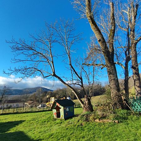 Maison Entre Campagne Et Foret Aspret-Sarrat Buitenkant foto