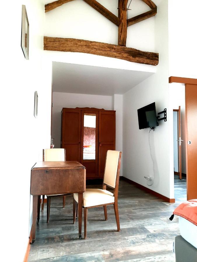 Maison Entre Campagne Et Foret Aspret-Sarrat Buitenkant foto